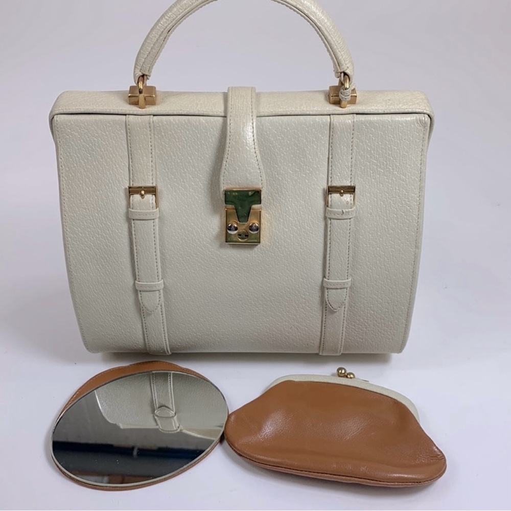 Nettie Rosenstein Vintage 1950s Handbag Creme with Gold
Key Lock Satchel Rare - Picture 4 of 15